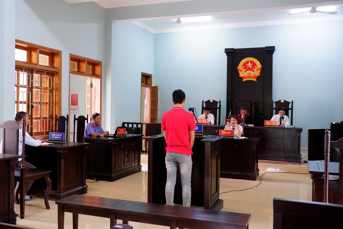 Xét xử vụ án hình sự về tội “Trộm cắp tài sản”