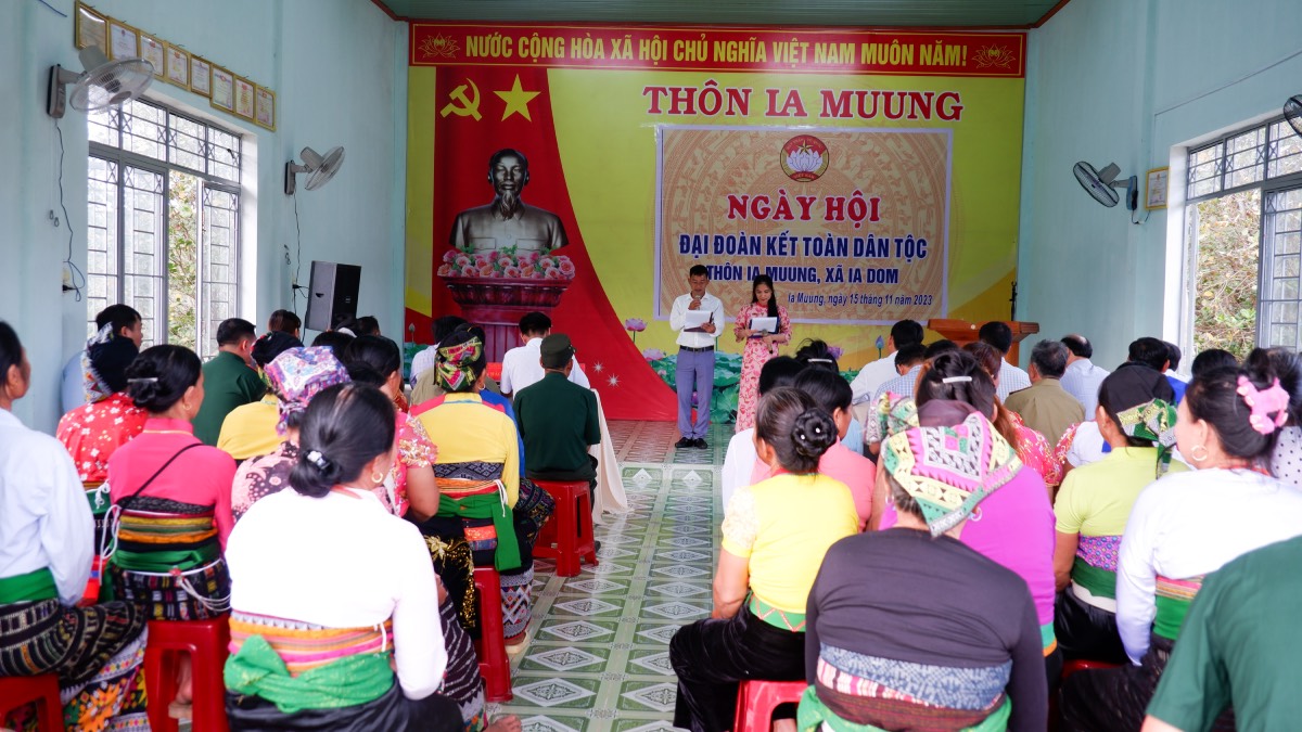 Thôn Ia Muung, xã Ia Dom tổ chức ngày hội Đại đoàn kết toàn dân tộc
