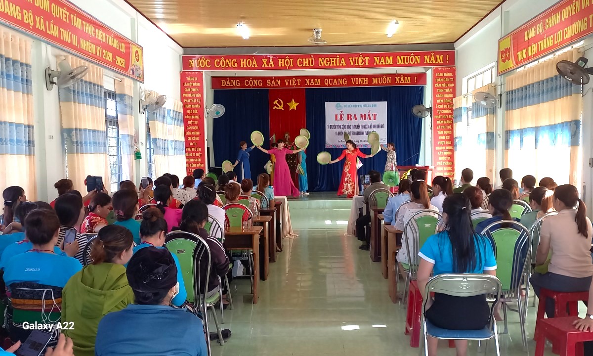 Ia Dom: Ra mắt Tổ truyền thông cộng đồng và truyền thông xóa bỏ định kiến giới và khuôn mẫu giới
