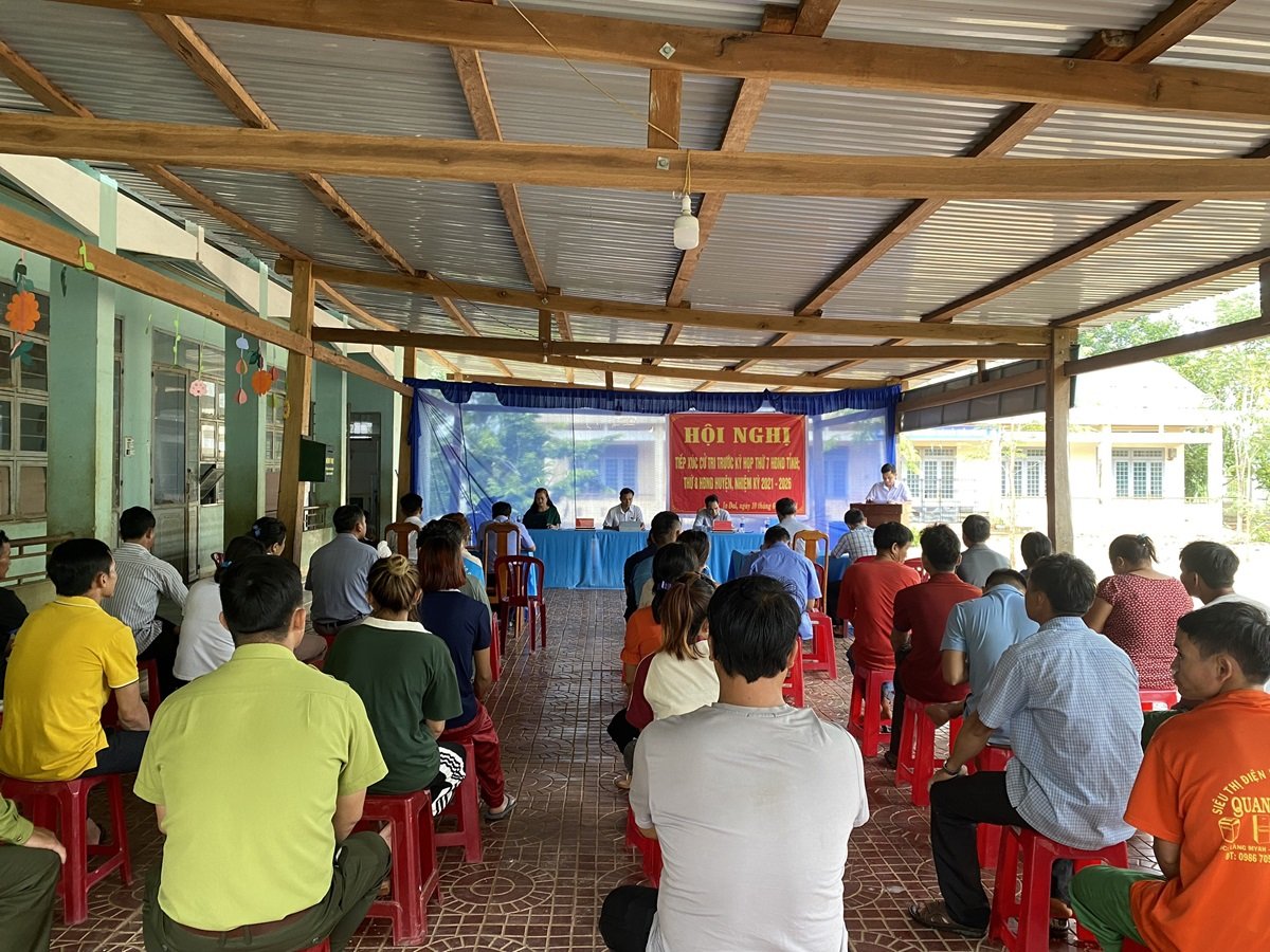 Ia Đal: Tiếp xúc cử tri trước kỳ họp thứ 7 HĐND tỉnh; thứ 8 HĐND huyện, nhiệm kỳ 2021 – 2026