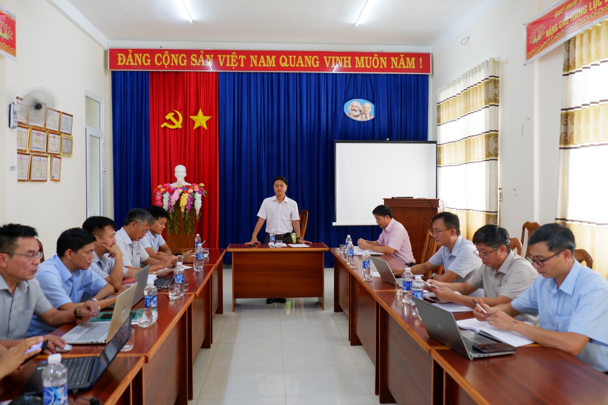Họp Ban đại diện Hội đồng quản trị Ngân hàng chính sách xã hội huyện Ia H’Drai