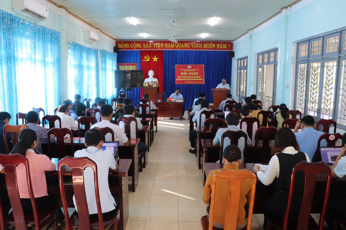 Ủy ban MTTQ Việt Nam huyện khóa XVI, nhiệm kỳ 2024 - 2029 tổ chức Hội nghị lần thứ 3, tổng kết công tác mặt trận năm 2024, chương trình phối hợp thống nhất hành động năm 2025.