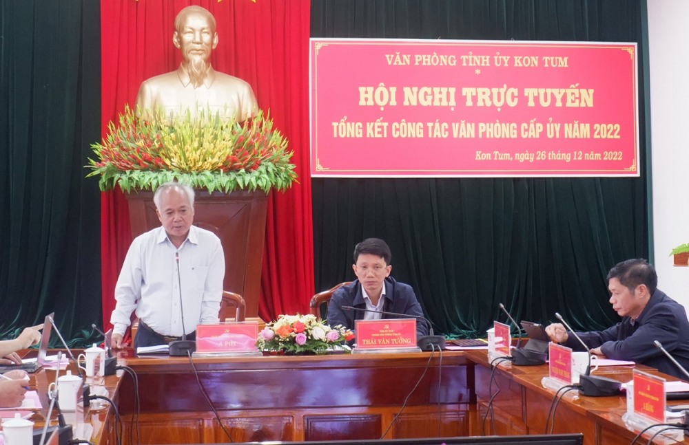 Ia H’Drai tham dự Hội nghị trực tuyến tổng kết công tác Văn phòng cấp ủy năm 2022