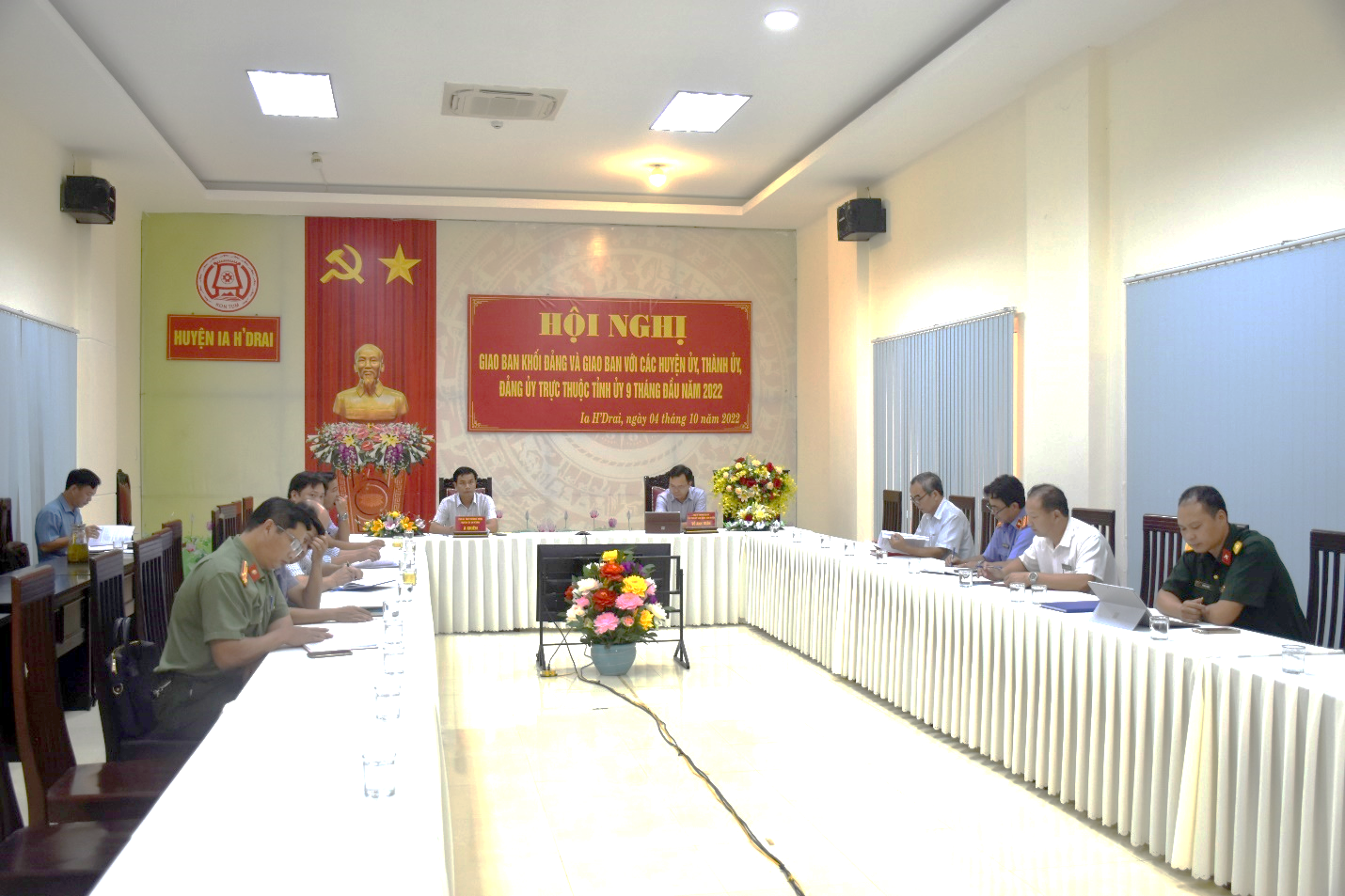 Huyện Ia H’Drai dự Hội nghị trực tuyến giao ban khối Đảng và giao ban với các huyện ủy, thành ủy, đảng ủy trực thuộc Tỉnh ủy 9 tháng đầu năm 2022
