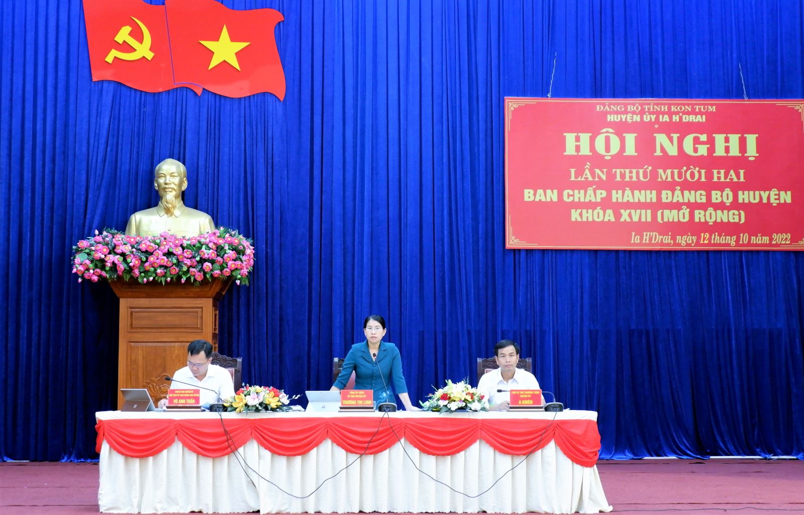 Bế mạc Hội nghị Ban chấp hành Đảng bộ huyện lần thứ 12, khóa XVII (Mở rộng)