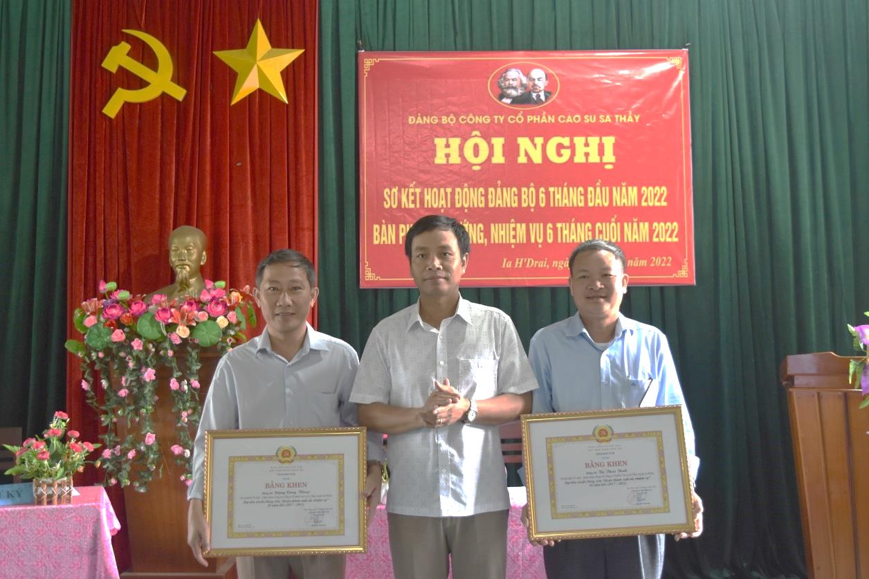 Hội nghị sơ kết 6 tháng đầu năm 2022 Đảng bộ Công ty Cổ phần Cao su Sa Thầy
