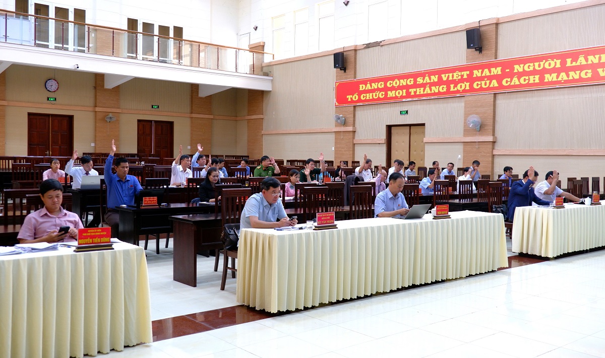 Bế mạc Kỳ họp thứ 6 Hội đồng nhân dân huyện khóa XI, nhiệm kỳ 2021-2026