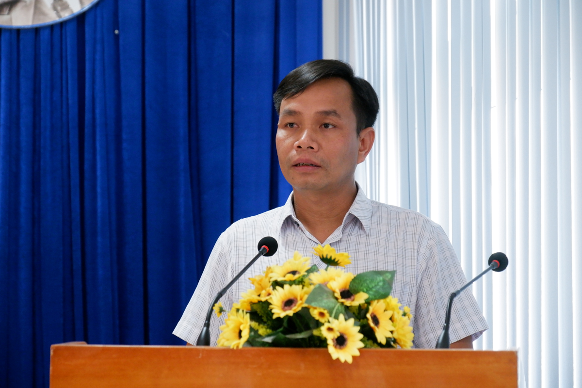 Tăng cường bảo vệ nền tảng tư tưởng của Đảng, đấu tranh phản bác các quan điểm sai trái, thù địch trong tình hình mới