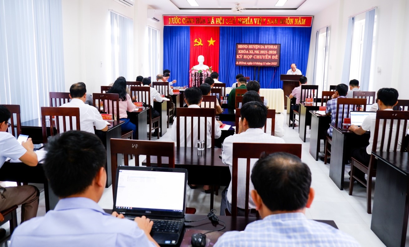 Hội đồng nhân dân huyện Ia H’Drai tổ chức Kỳ họp chuy