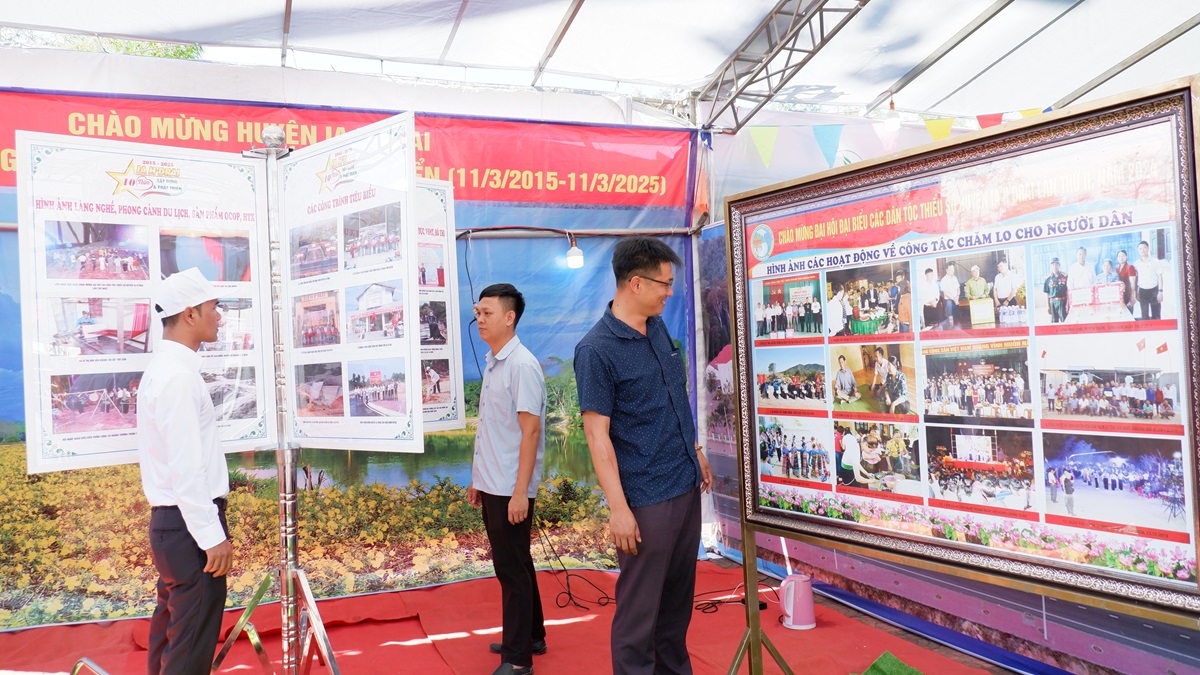 Sôi nổi các hoạt động chào mừng kỷ niệm 10 năm Ngày thành lập huyện Ia H’Drai