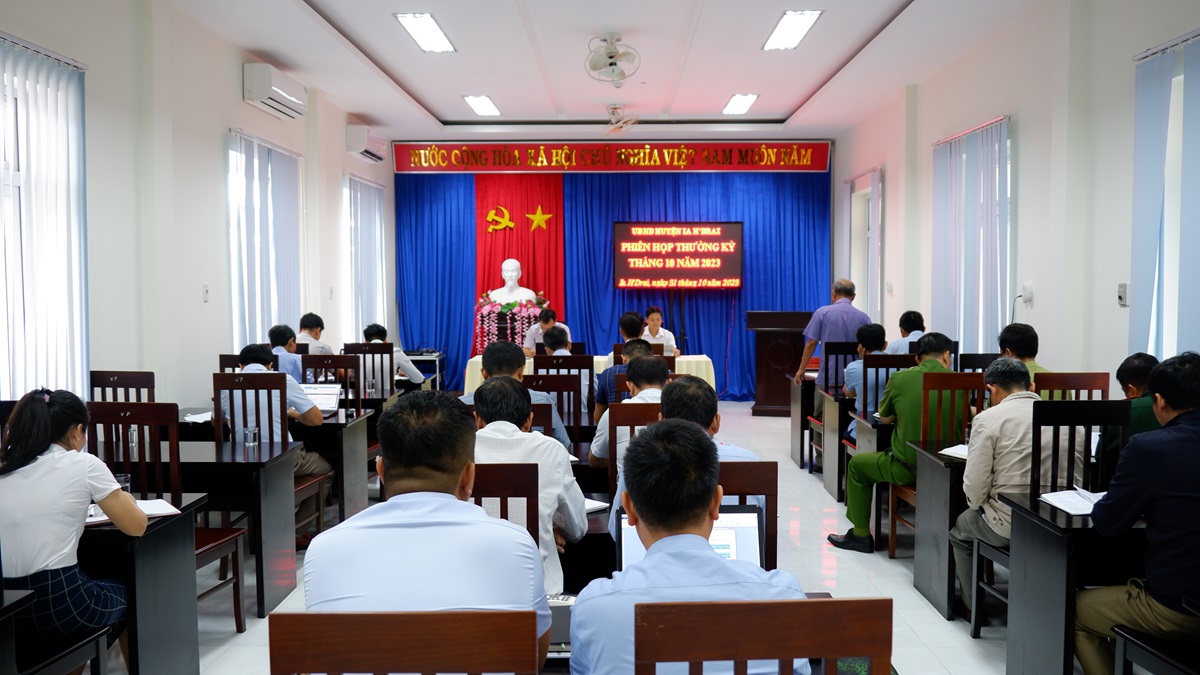 Đẩy nhanh tiến độ thực hiện và giải ngân các nguồn vốn được giao của năm 2022, 2023