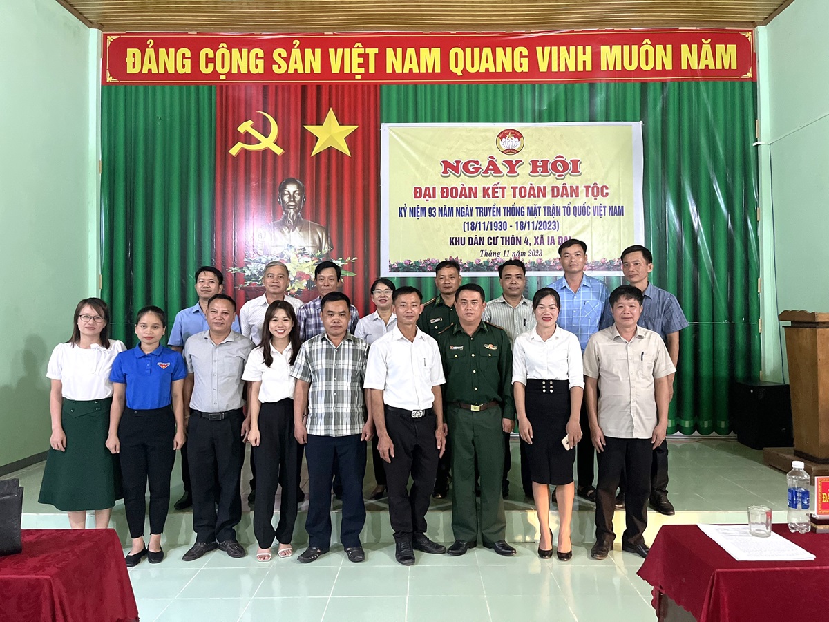 Khu dân cư Thôn 4, xã Ia Đal tổ chức Ngày hội Đại đoàn kết toàn dân tộc
