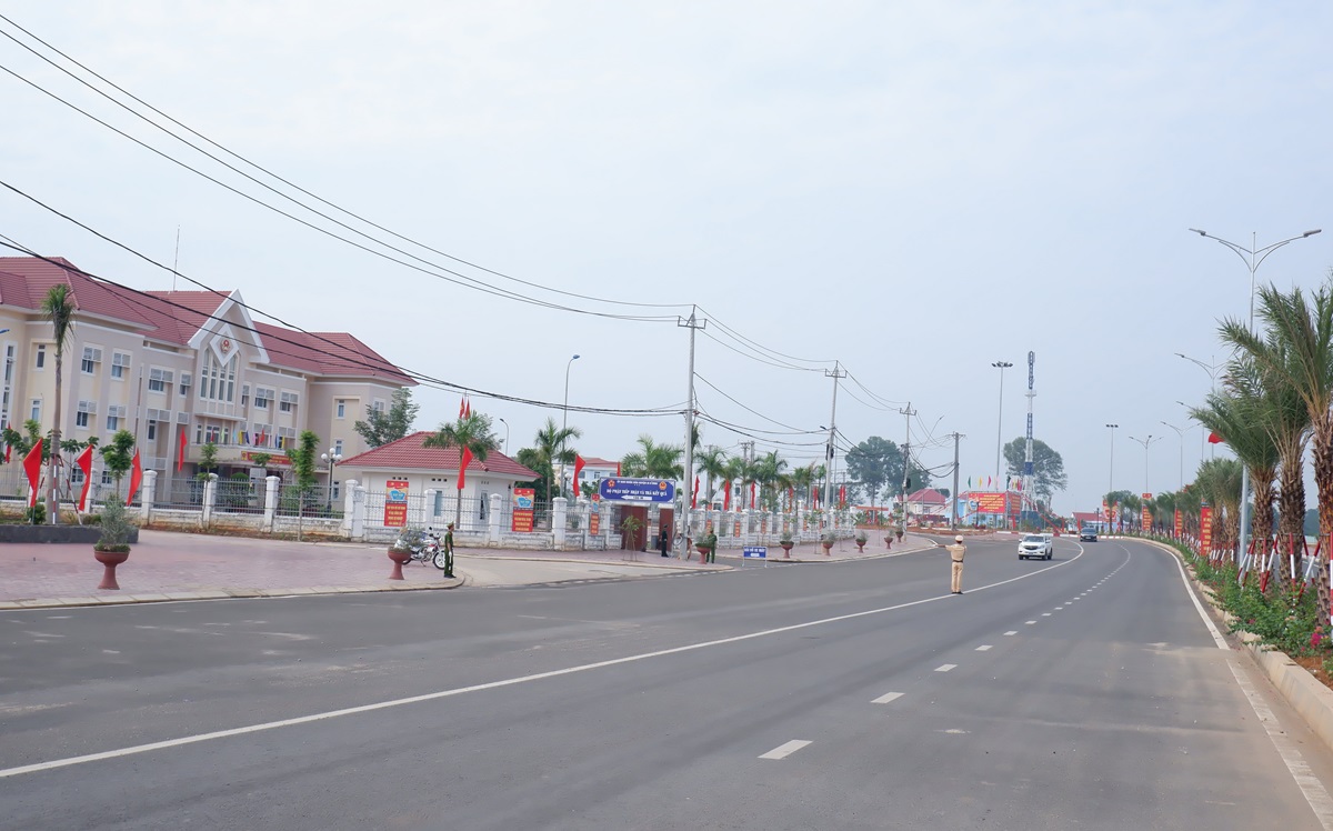 Động lực để xây dựng huyện Ia H’Drai ổn định và phát triển