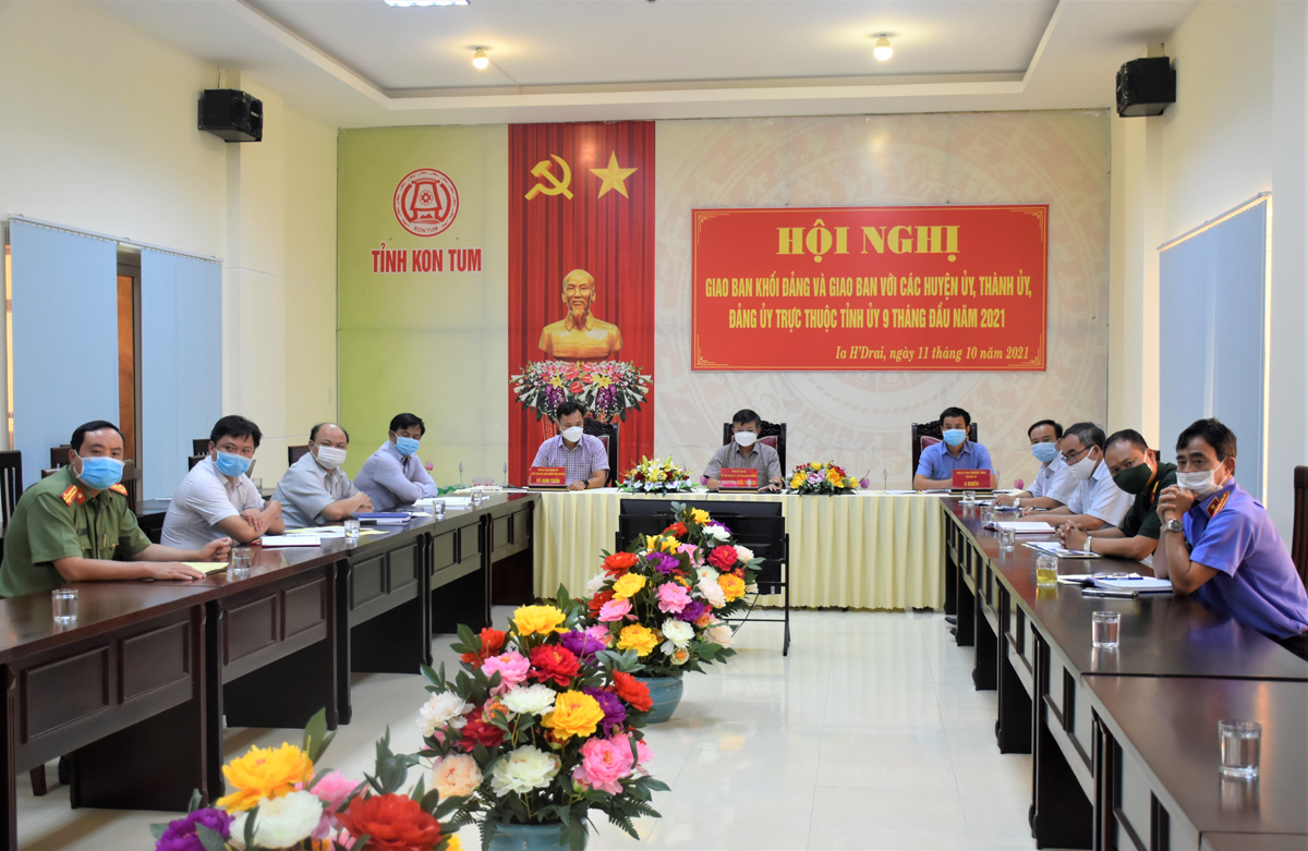 Huyện Ia H'Drai tham dự Hội nghị trực tuyến giao ban với Thường trực Tỉnh ủy và giao ban khối Đảng 9 tháng đầu năm 2021