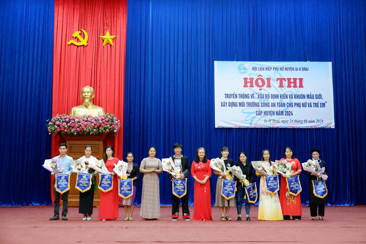 Hội thi truyền thông về “Xóa bỏ định kiến và khuôn mẫu giới, xây dựng môi trường sống an toàn cho phụ nữ và trẻ em” năm 2024