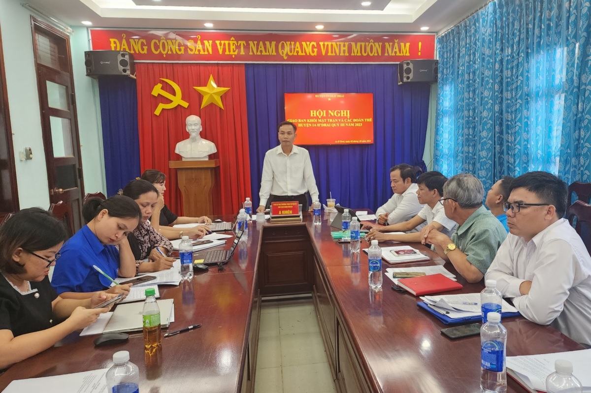 Hội nghị Giao ban Khối Mặt trận và các đoàn thể huyện Ia H’Drai quý III năm 2023