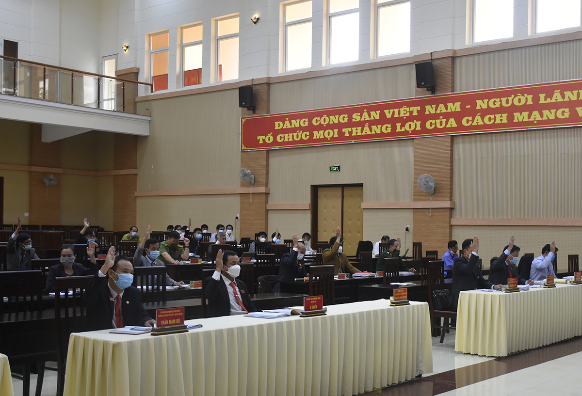 Các Nghị quyết được thông qua tại Kỳ họp thứ 03, HĐND huyện Ia H'Drai khóa XI, nhiệm kỳ 2021-2026
